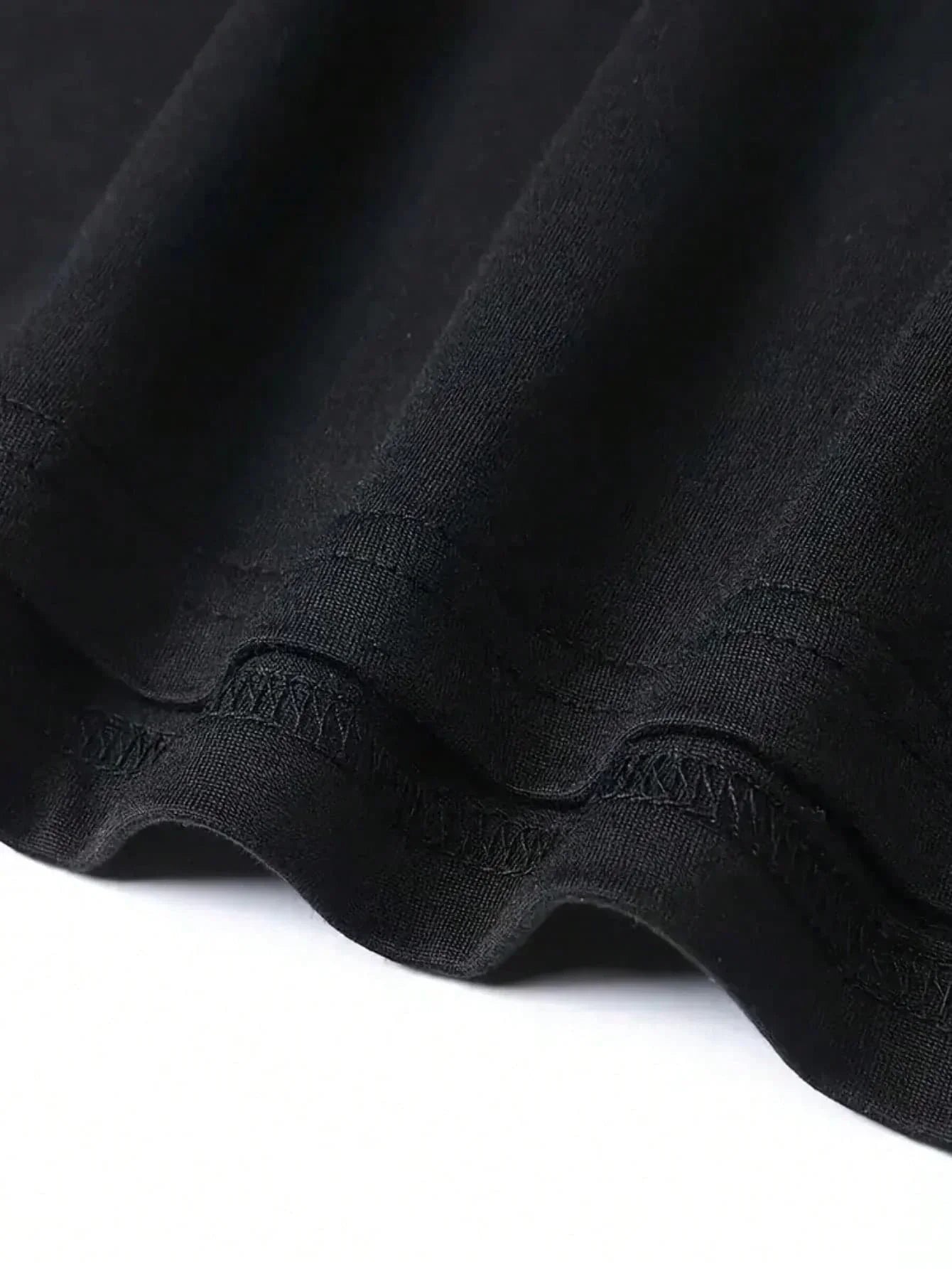 Unisex Funny Cat-Themed T-Shirt! Adorable & playful feline prints that steal the show—perfect for pet families