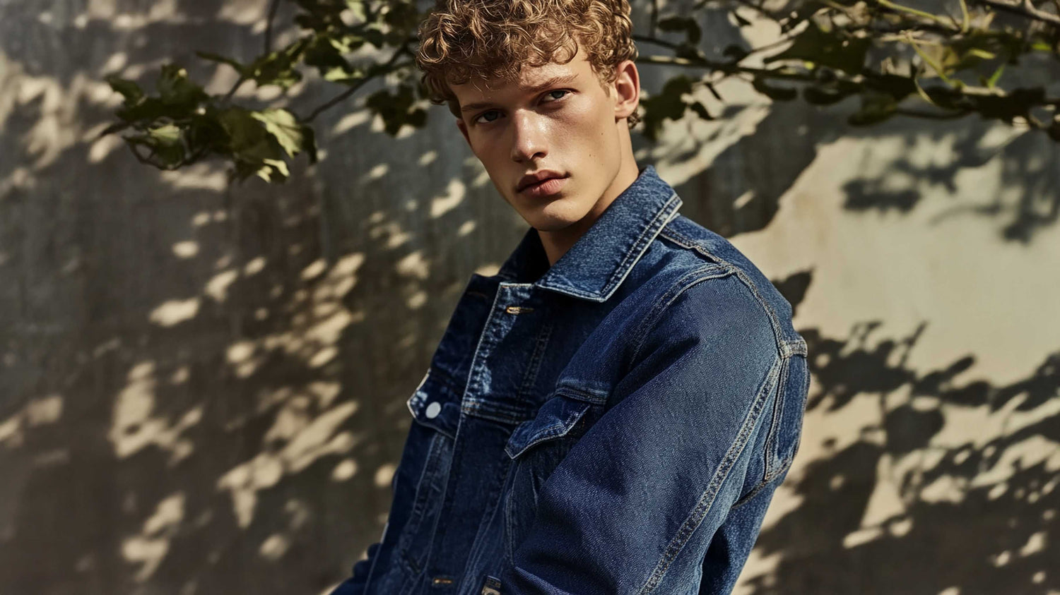 Men's Hoodies & T-Shirts & Sweatshirts