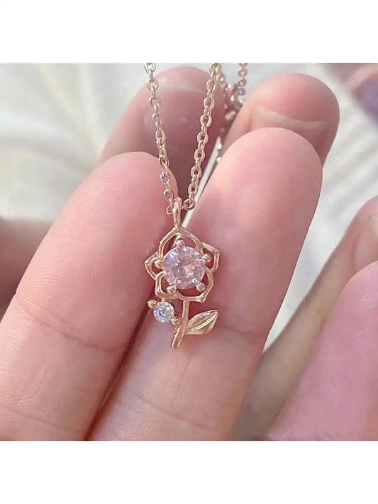 Women's Flower Necklace Valentine's Day Rose Pendant Necklace Clavicle Chain Jewelry Gift